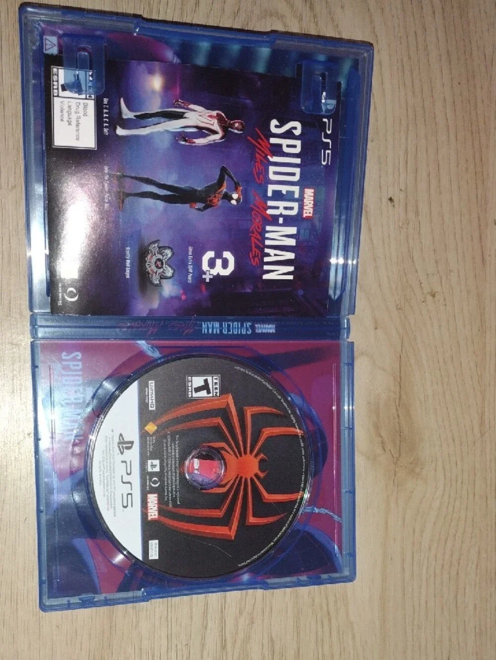 PlayStation 5 Spider-Man: Miles Morales - Black & Red (PS5)